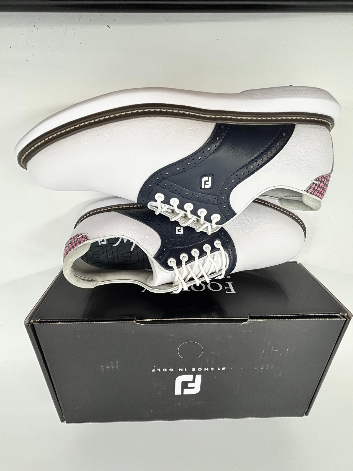 Footjoy Myjoys Traditions Series Golf Shoes White Blue Pink Custom 10.5 Medium